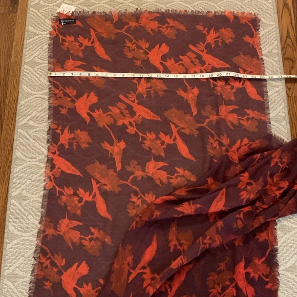 Lands End NWT Shawl Wrap, Long Length, Wide Stole, Gauzy Lightweight, Bird Print - Picture 5 of 9